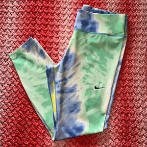 Nike women mid rise tights/leggings Size Large